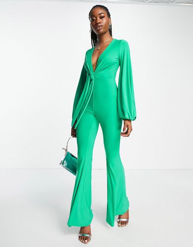Tuta jumpsuit elegante allacciata sul davanti con scollo profondo, colore - ASOS DESIGN - Modalova
