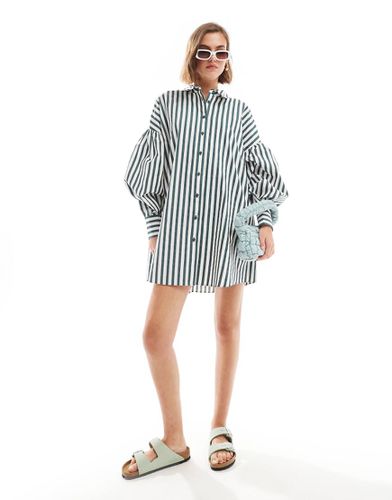 Vestito camicia corto boyfriend a righe verdi con maniche a campana - ASOS DESIGN - Modalova