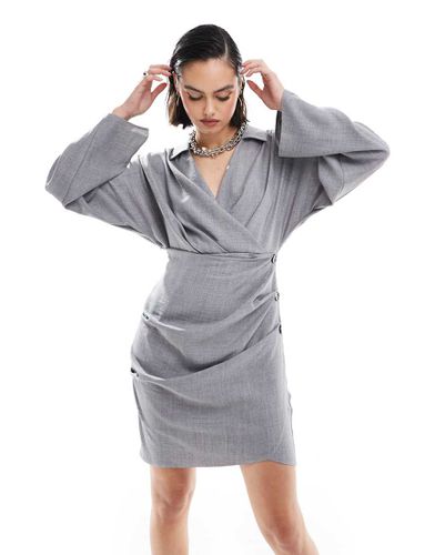 Vestito corto a maniche lunghe avvolgente effetto lino grigio con bottoni e colletto - ASOS DESIGN - Modalova