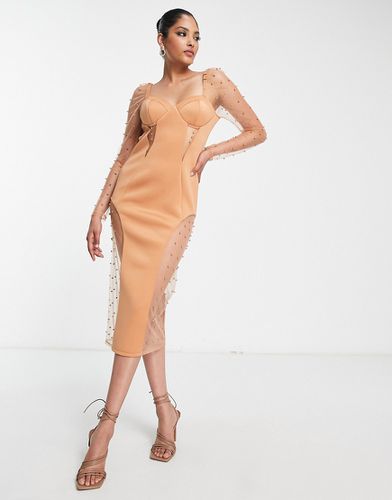 Vestito midi longuette con inserti in rete glitterata con perle color cammello - ASOS DESIGN - Modalova