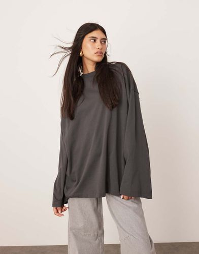 Maglietta oversize premium in cotone color antracite a maniche lunghe - ASOS EDITION - Modalova