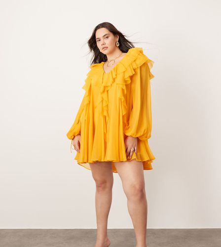 Curve - Vestito corto arancione con volant e bordi grezzi - ASOS EDITION - Modalova