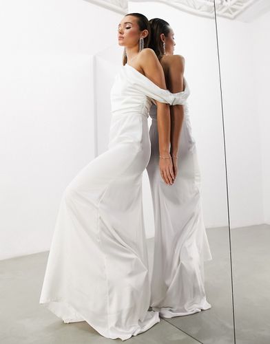 ASOS Edition - Larisa - Vestiti da sposa a sirena in raso color avorio con spalla drappeggiata - ASOS DESIGN - Modalova