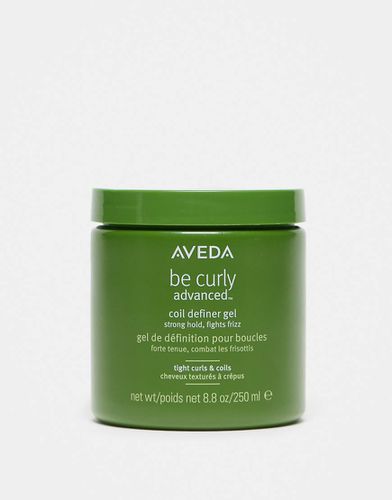 Be Curly - Advanced Coil Definer Gel - Gel per lo styling dei capelli ricci da 250 ml - Aveda - Modalova