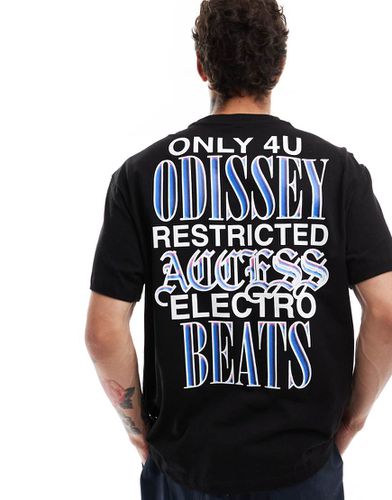 Berhska - T-shirt nera con stampa "Electro Beats" - Bershka - Modalova