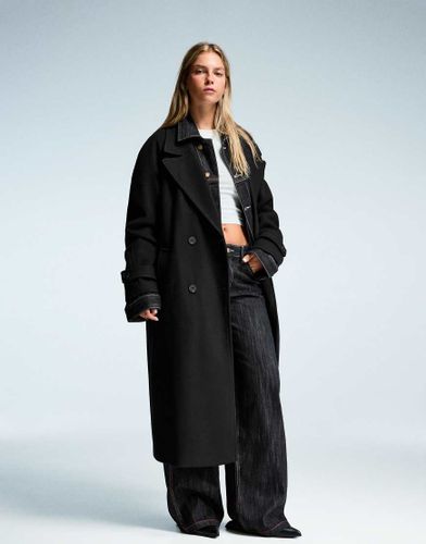 Trench-coat doux à ceinture - Bershka - Modalova