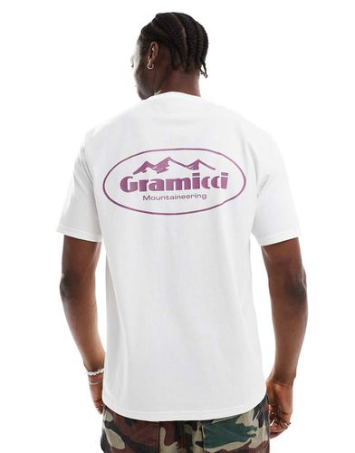 Mountaineering - T-shirt bianca con grafica - Gramicci - Modalova