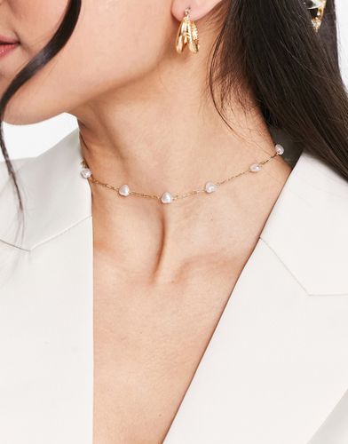Collarino color con perle a forma di cuore - DesignB London - Modalova