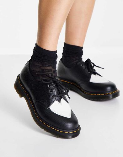 Amore - Scarpe basse nere con cuore sulla punta - Dr Martens - Modalova