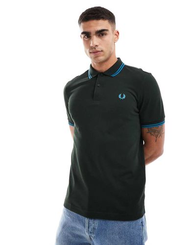 Polo scuro con doppia riga a contrasto sui bordi - Fred Perry - Modalova