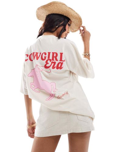 Cowgirl Era - T-shirt oversize crema con stampa del logo sul retro - Kaiia - Modalova