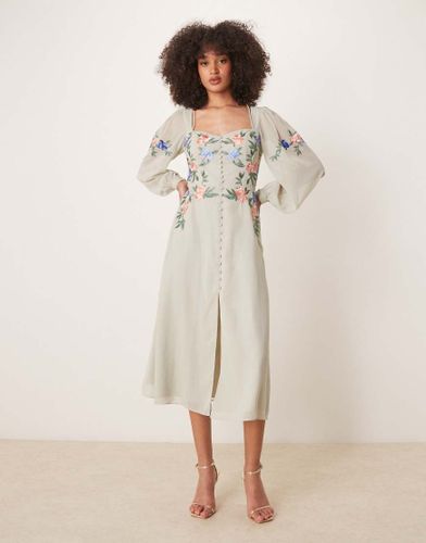 Robe mi-longue brodée à encolure carrée et dos découvert - Sauge - Hope & Ivy - Modalova