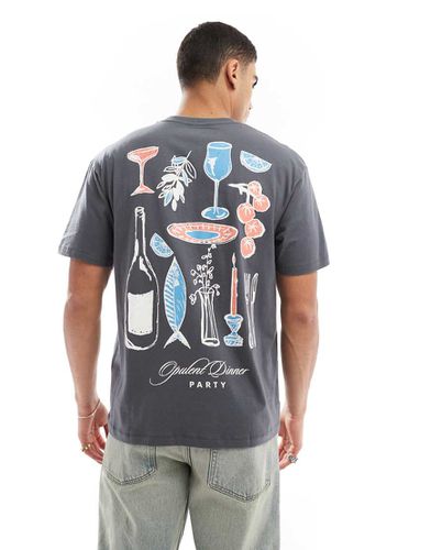 T-shirt scuro oversize con stampa "Dinner Party" - Jack & Jones - Modalova