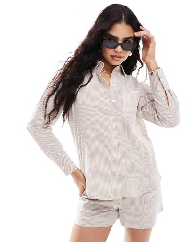 Camicia a maniche lunghe a righe testurizzate beige e bianche - JDY - Modalova