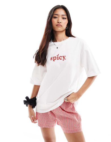 T-shirt oversize bianca con stampa "Spicy" sul petto - JJXX - Modalova