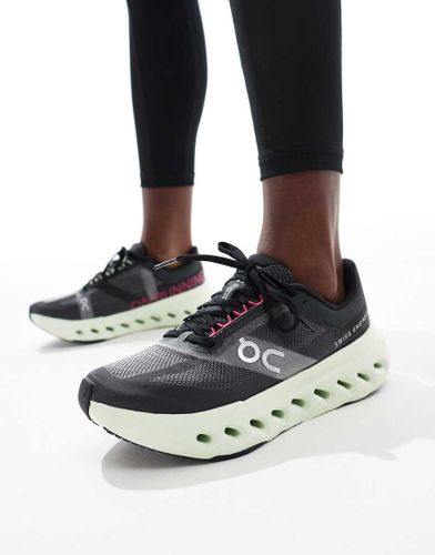 ON - Cloudsurfer Next - Sneakers da corsa nere e verde lime - On Running - Modalova