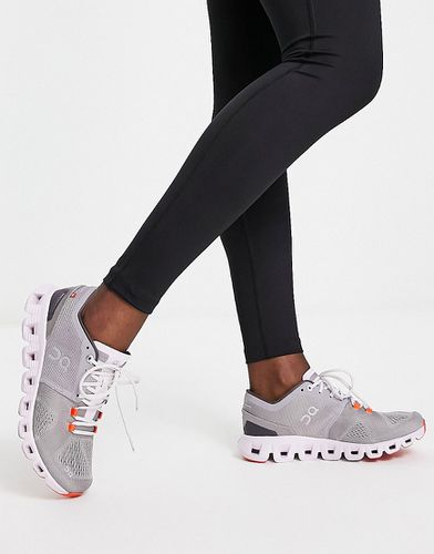 Cloud X - Sneakers grigie e rosa - On Running - Modalova