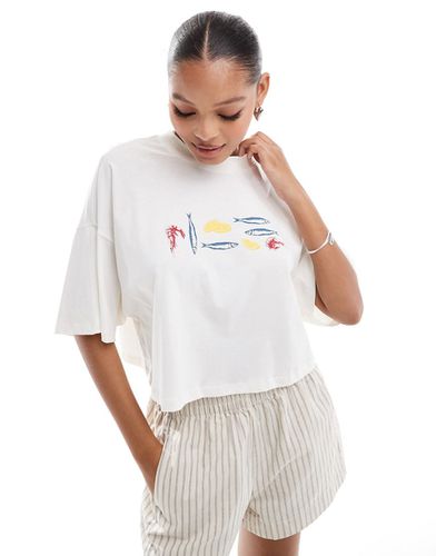 T-shirt corta bianca con frutti di mare - ONLY - Modalova