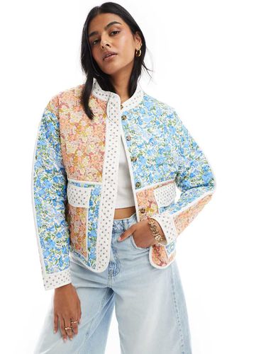 Giacca imbottita a fiori con motivo patchwork - ONLY - Modalova