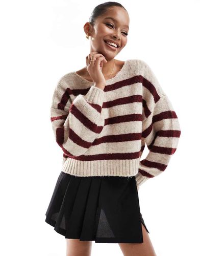 Maglione bordeaux e crema a righe con scollo ampio - ONLY - Modalova