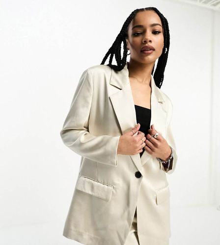 Blazer oversize in raso color champagne in coordinato - Only Petite - Modalova