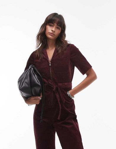 Tuta jumpsuit in velluto a coste bordeaux con cintura - Other Stories - Modalova