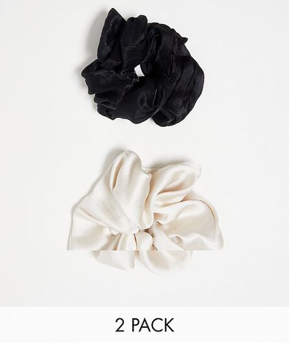 Confezione da 2 elastici per capelli extra larghi con finitura satinata color nero e ostrica - Other Stories - Modalova
