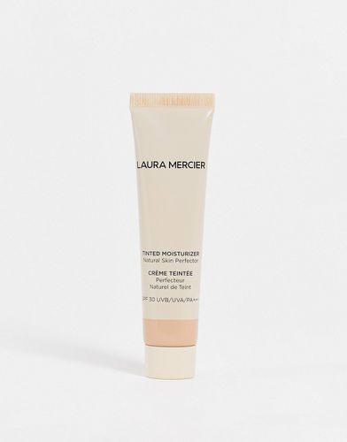 Tinted Moisturiser - Fondotinta crema viso colorata antimperfezioni per un incarnato naturale in formato mini - Laura Mercier - Modalova