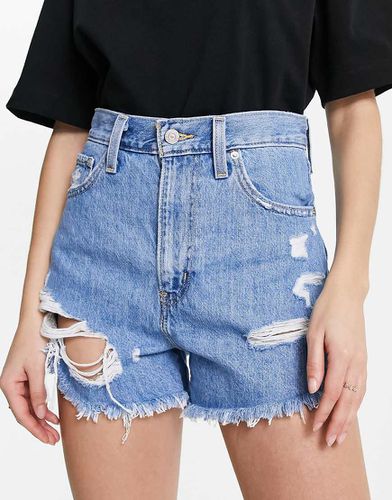 Mom shorts a vita alta effetto invecchiato lavaggio azzurro - Levi's - Modalova