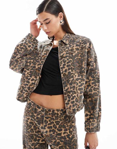 Giacca di jeans leopardata in coordinato - Lioness - Modalova