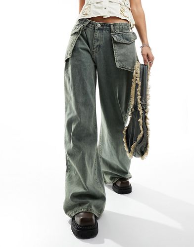 Jeans larghi a vita medio alta lavaggio effetto sporco con tasche oversize - Liquor N Poker - Modalova