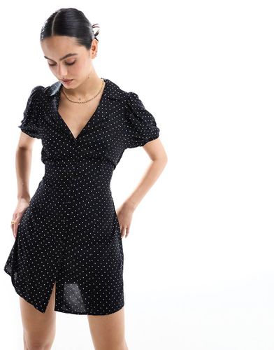 Vestito da giorno corto con bottoni a pois - Miss Selfridge - Modalova