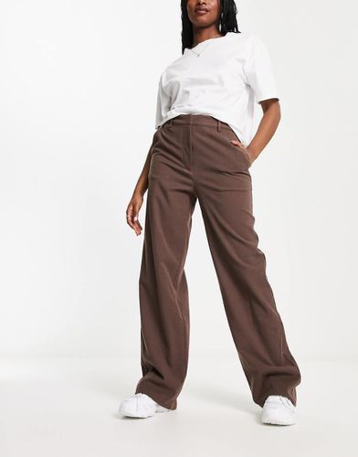 X Annijor - Pantaloni sartoriali a vita alta marroni in coordinato - NA-KD - Modalova