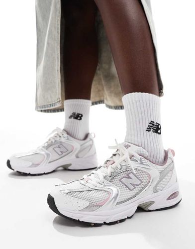 Sneakers bianche con dettagli rosa - New Balance - Modalova