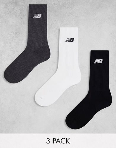 Confezione da 3 paia di calzini di diversi colori con logo - New Balance - Modalova