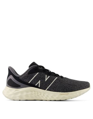 Fresh Foam Arishi v4 - Sneakers da corsa nere - New Balance - Modalova