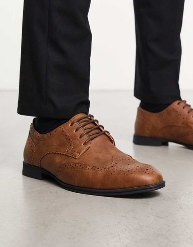 Scarpe brogue marrone scuro - New Look - Modalova