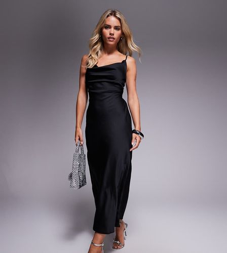 Robe mi-longue en satin à col bénitier - New Look Petite - Modalova