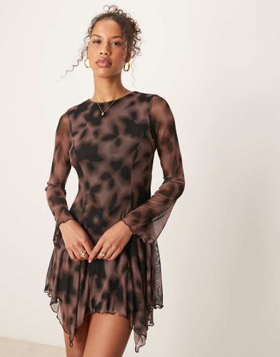 Robe courte en tulle à fleurs avec manches longues - New Look - Modalova