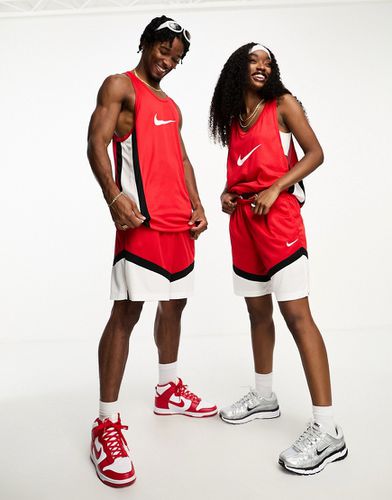 Icon Plus - Pantaloncini unisex rossi da 11" - Nike Basketball - Modalova