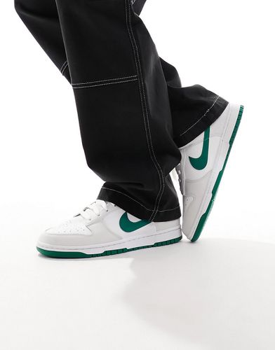 Dunk Low Retro - Sneakers sporco e verdi - Nike - Modalova