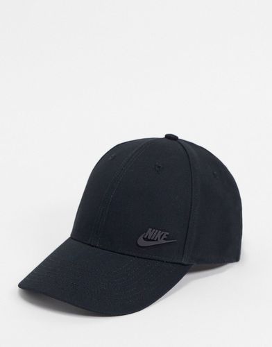 Futura - Cappellino con logo in metallo tono su tono - Nike - Modalova