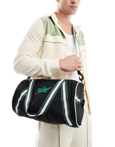 Heritage - Borsa a sacco nera e verde - Nike - Modalova