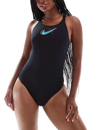 Nike - Hydrastrong - Costume da bagno tecnico aderente con logo in 3D - Nike Swimming - Modalova