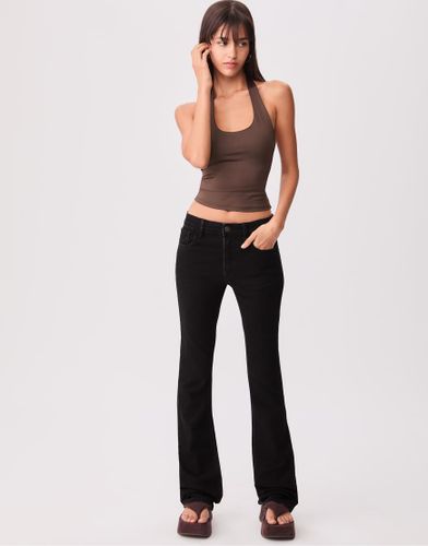 Jean bootcut - Noir denim délavé - Stradivarius - Modalova