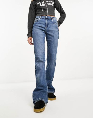 Jeans dritti bootcut lavaggio scuro - Stradivarius - Modalova