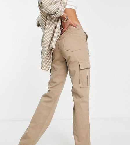 Tall - STR - Pantaloni cargo dritti color grigio pietra - Stradivarius - Modalova