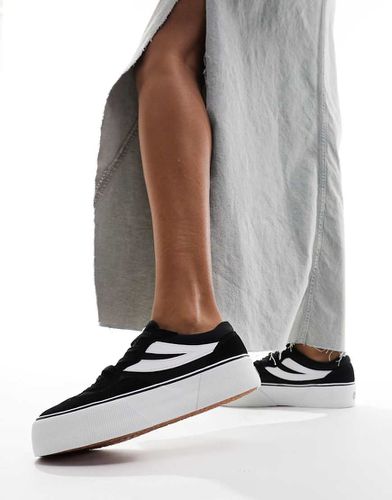 Sneakers nere con suola flatform - Superga - Modalova