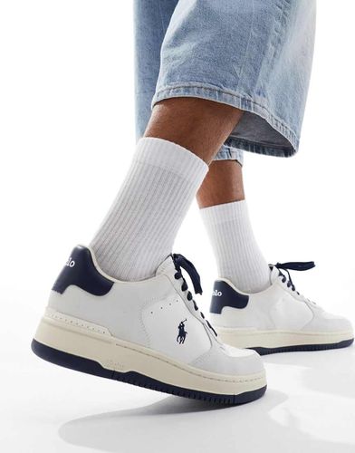 Masters Court - Sneakers in pelle bianche e blu navy con logo - Polo Ralph Lauren - Modalova