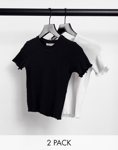 Confezione da due T-shirt corte con fondo smerlato in nero e bianco - Pull & Bear - Modalova
